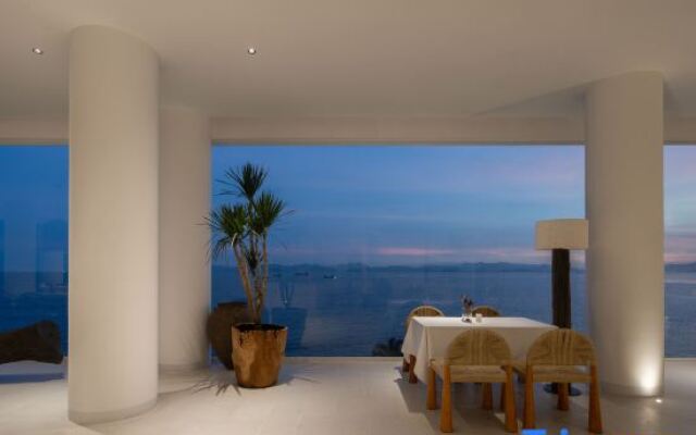 Secret Field · Shenzhen Kamakura Maze Reef Sea View Hotel