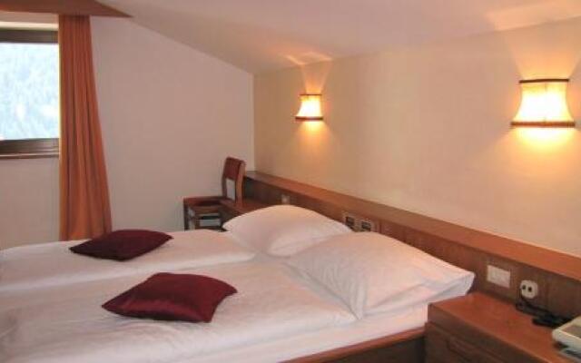Hotel Am Fels