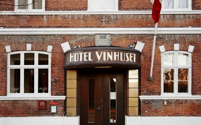 Hotel Vinhuset