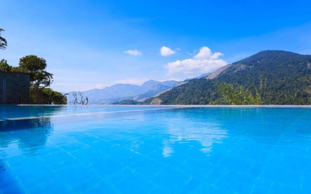 Shola Crown Resort - Munnar