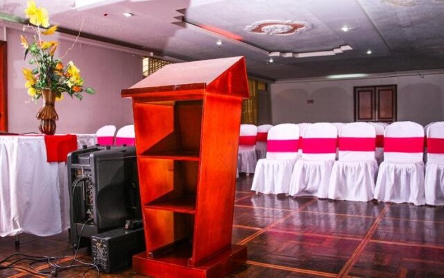 Hotel Chambu Plaza