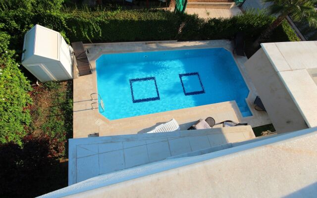Paradise Town Villa Elite
