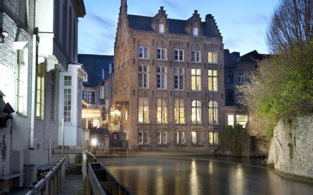hotelImage