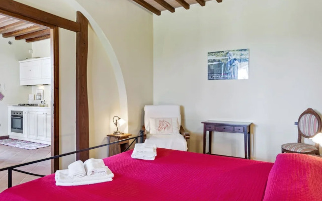 Farmhouse in Suvereto With Sea Views