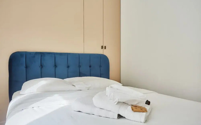 Superb Apartment Louvre Museum 2 Bedrooms
