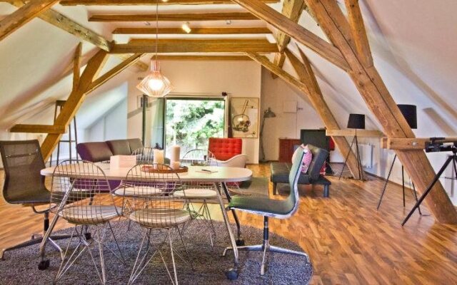 Art Lodge