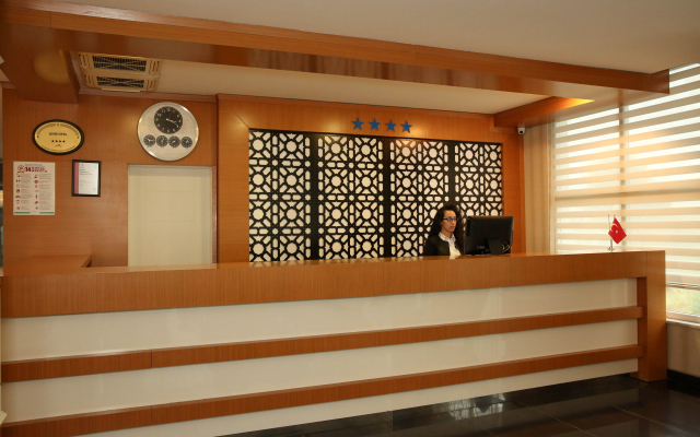MOX Hotel