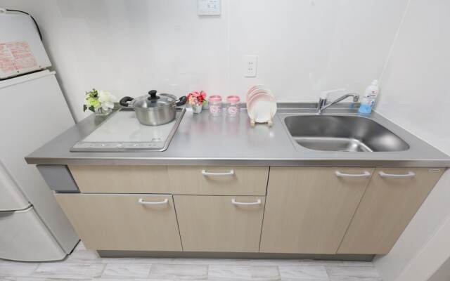 Osaka station east Large House