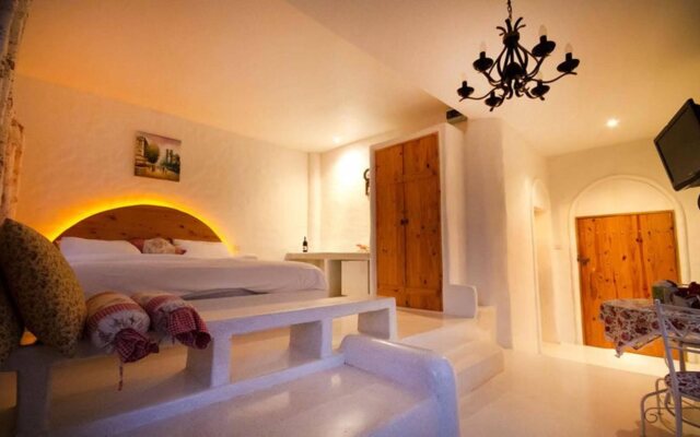Morning Glory Resort