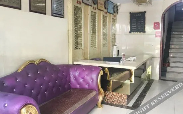 OYO Huaihua Fuxing Express Hotel
