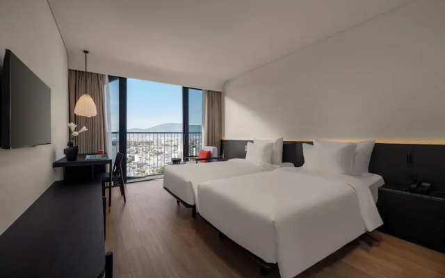 Caro Premium Danang Hotel — фото 2