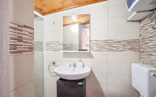 Tiny House 19 Terrace Aparment