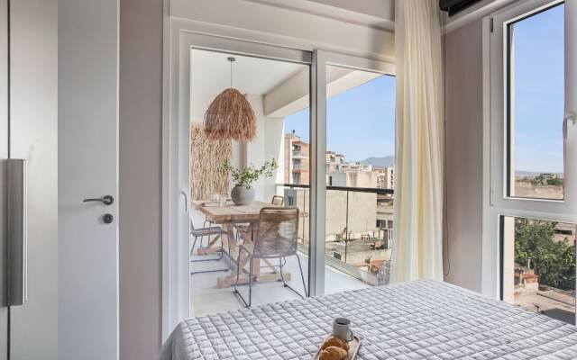 Sanders Old Port - Cozy 1-bdr. Apt. w/ Balcony