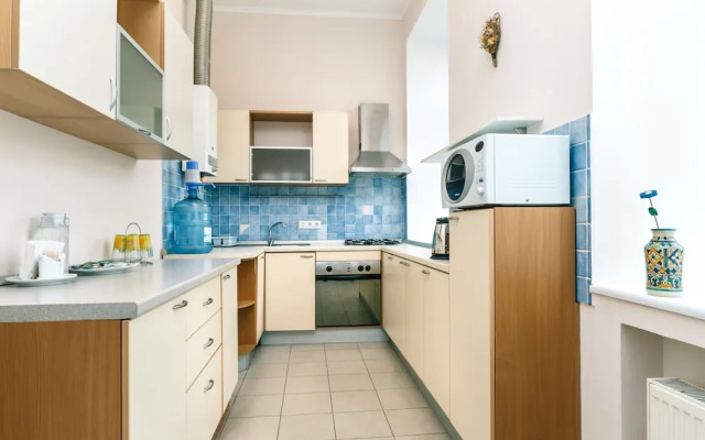 Apartment Khreschatyk 15
