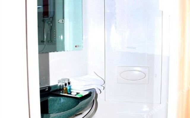 额尔古纳碧野度假村