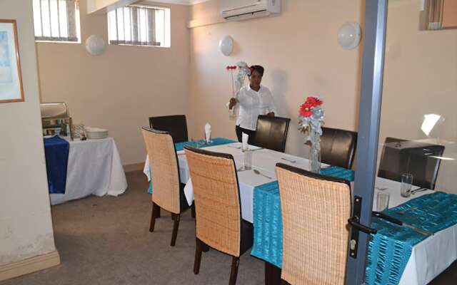 Umfolozi College Guest Lodge