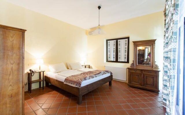 Villa di Tissano