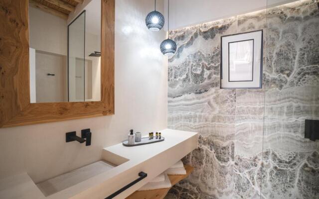 Sfakia Seaside luxury Suites