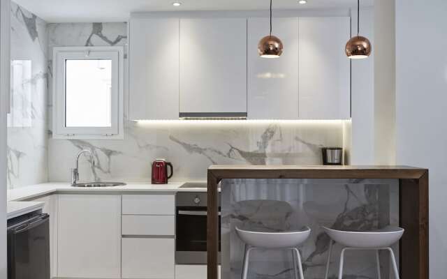Cozy and Bright Apartment in Kolonaki