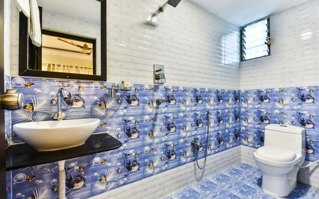 Shreesai Guestline by OYO Rooms