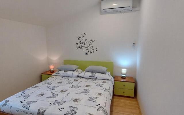 Adriana Apartment