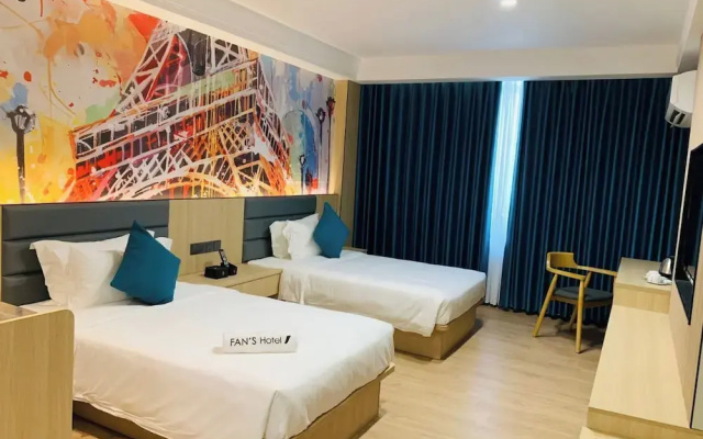 Fan's Hotel Palo