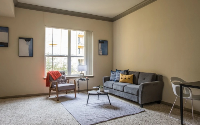 Luxe Midtown Apartments by Frontdesk