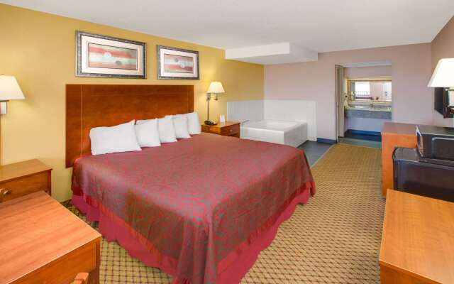 Days Inn by Wyndham Gulfport