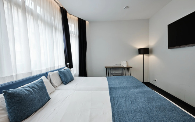 Lux Santiago Hotel