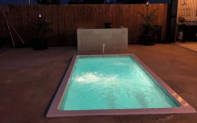 El Camper with private pool