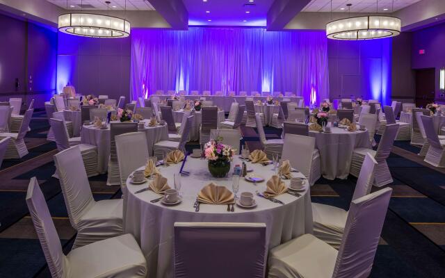 DoubleTree by Hilton Pittsburgh - Cranberry