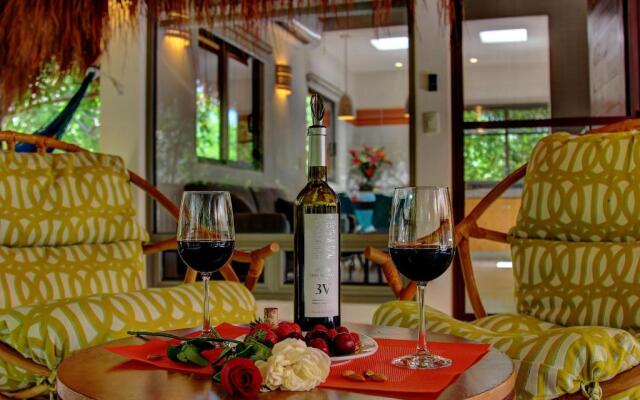 Riviera Maya Suites