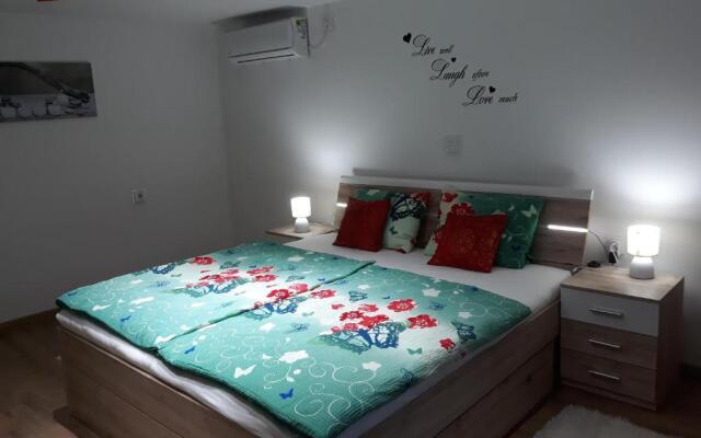 Apartmani Anna