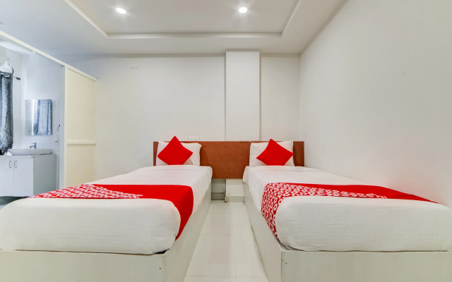 Airport Palace Hotel by OYO Rooms