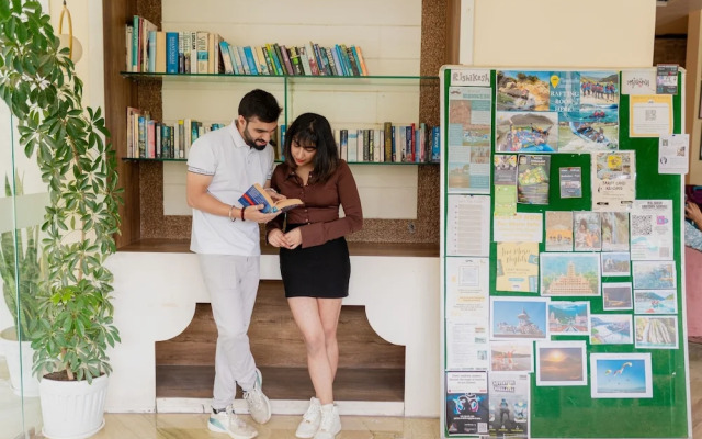 Moustache Rishikesh Luxuria