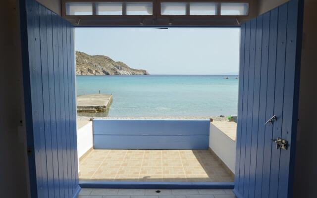 Erginas Boat House