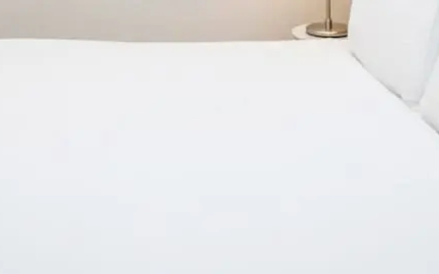 Homesgetaway- 2BR in Beach Vista Tower 2