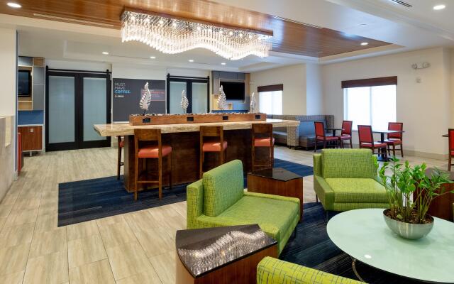 Holiday Inn Express & Suites, International Drive by IHG