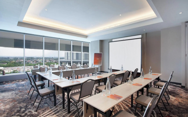 Harris Hotel & Convention Cibinong City Mall Bogor