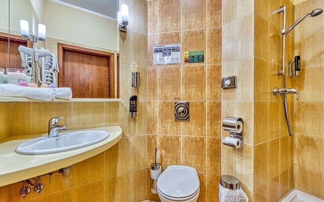 St. Lukas Medical & SPA