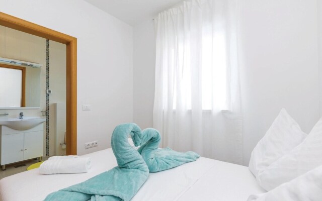 Nice Home in Crikvenica With Wifi and 3 Bedrooms