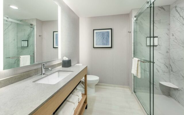 Hyatt Place Newark - Main Street
