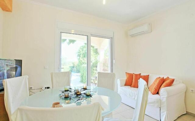 Beach Villa Blue by MediterraneanVillas
