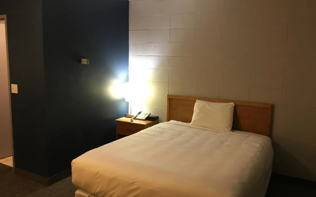 Altona Hotel