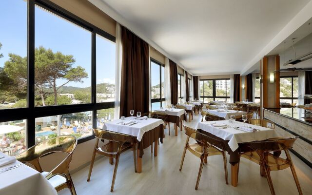 Palladium Hotel Cala Llonga - Adults Only