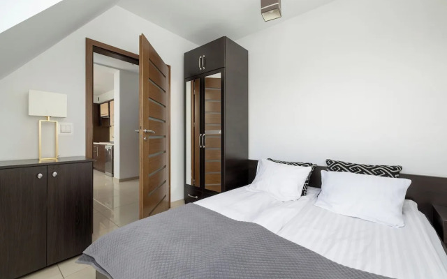 Apartment Near Gubałówka by Renters