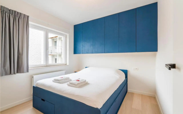 Modern and bright seaside app w seaview & terrace