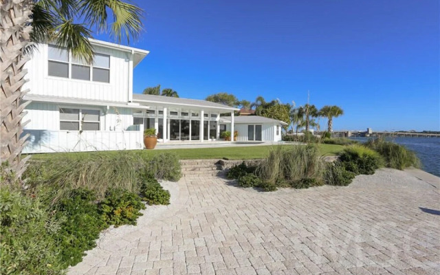 Siesta Key 12 - 4 Br Home