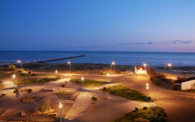 Vue superbe sur l'océan, studio et stationnement