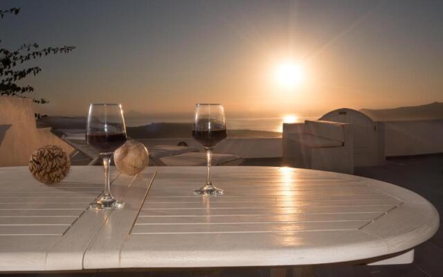 Karpimo Horizon - Caldera View with private hot tub